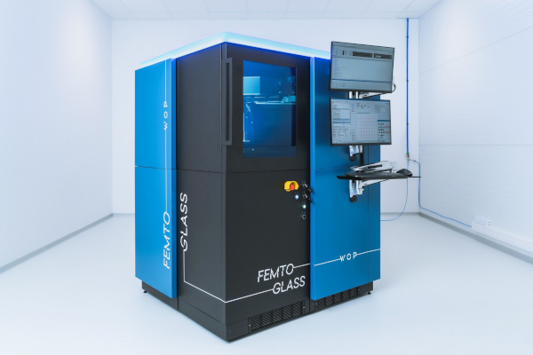 FemtoGLASS - Glass & sapphire cutting workstation for industry - Click Image to Close